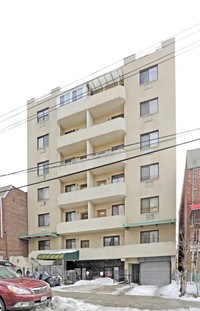 13338 Avery Ave in Flushing, NY - Foto de edificio - Building Photo