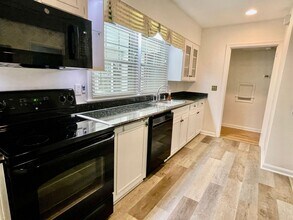 131 S 17th St in Fernandina Beach, FL - Building Photo - Building Photo