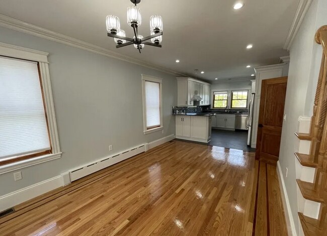 46 Gerrish St, Unit 1 in Boston, MA - Building Photo - Building Photo