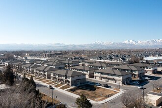 Riverton Peaks in Riverton, UT - Foto de edificio - Building Photo