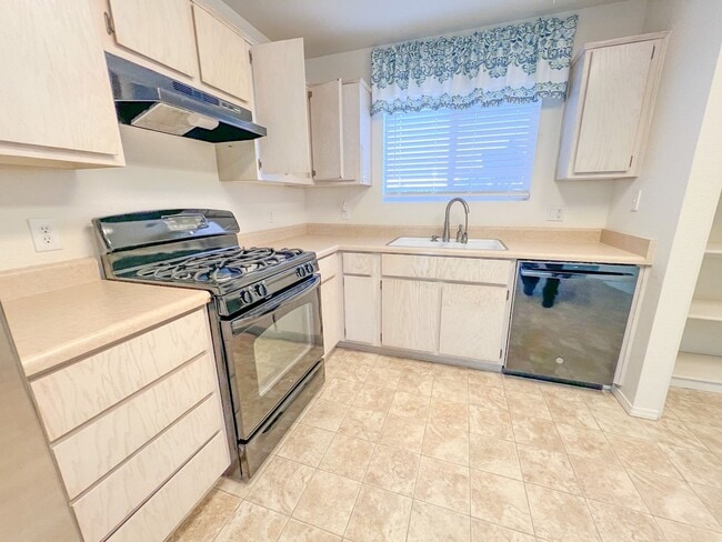 5670 N Towers Dr in Lake Montezuma, AZ - Building Photo - Building Photo
