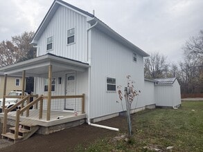 14 Evans St in Niles, OH - Building Photo - Building Photo