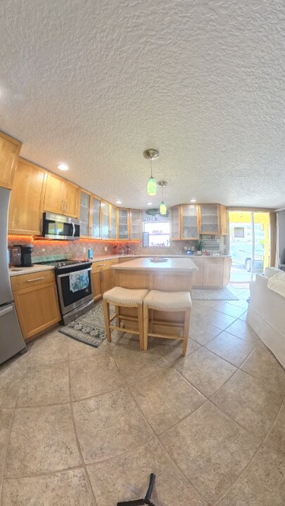3820 Ocean Beach Blvd in Cocoa Beach, FL - Building Photo