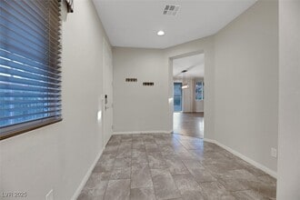 173 Brighton Hls Ave in Henderson, NV - Building Photo - Building Photo