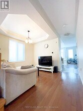 18 Magnotta Rd in Markham, ON - Building Photo - Building Photo