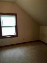 236 N Orange St-Unit -B in Coats, NC - Building Photo - Building Photo