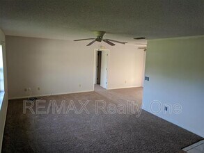 3677 S Springbreeze Way in Homosassa, FL - Building Photo - Building Photo