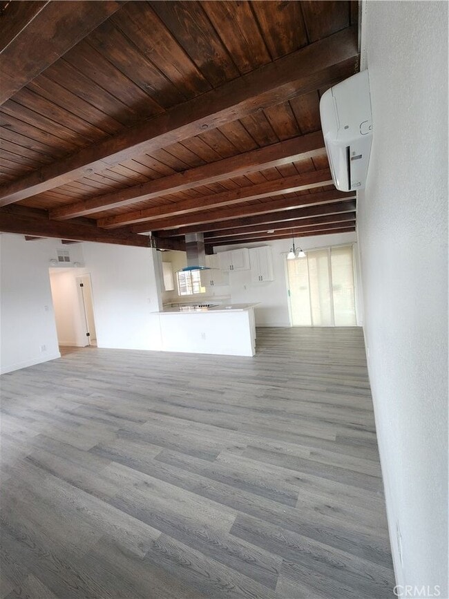 12975 Corcoran Pl in San Fernando, CA - Building Photo - Building Photo