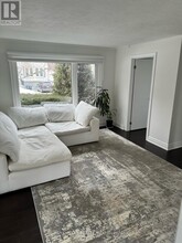 9 Roycrest Ave in Toronto, ON - Building Photo - Building Photo
