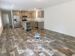 4798 Cox St in Acworth, GA - Building Photo - Building Photo