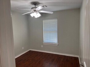 2301 NW 151st St in Oklahoma City, OK - Building Photo - Building Photo