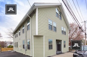 476 Fulton St in Medford, MA - Building Photo - Building Photo