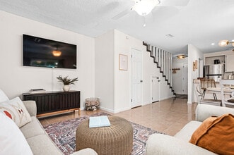 17462 Front Beach Rd in Panama City Beach, FL - Building Photo - Building Photo