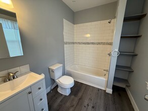 234 Blue Hill Ave, Unit 234 in Milton, MA - Building Photo - Building Photo