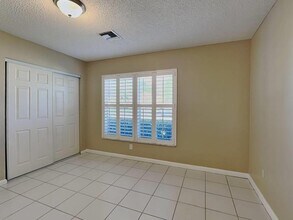 13048 Meadowbreeze Dr in Wellington, FL - Building Photo - Building Photo