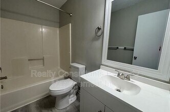 204 Bull Run St in Fayetteville, NC - Building Photo - Building Photo