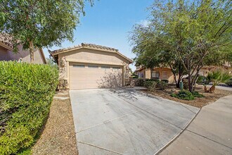 17447 N Marina Ave in Maricopa, AZ - Building Photo - Building Photo