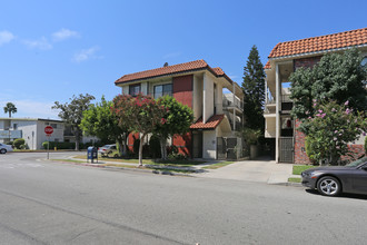 1101 Melrose Ave in Glendale, CA - Building Photo - Building Photo