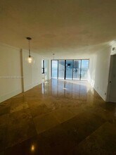 780 NE 69th St in El Portal, FL - Building Photo - Building Photo