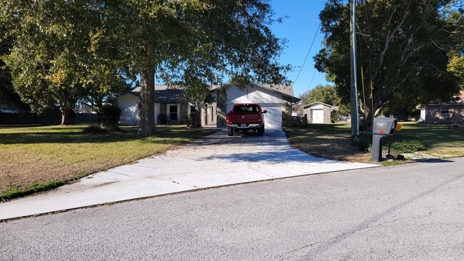property at 3716 S Blue Sky Point