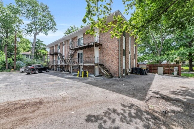 1132 W 41ST TERRACE in Kansas City, MO - Building Photo - Building Photo