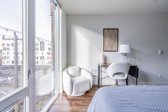 2407 E Union St in Seattle, WA - Foto de edificio - Building Photo