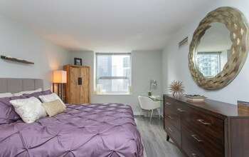 541 N State St in Chicago, IL - Building Photo - Building Photo