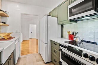1231 Tangier St in Coral Gables, FL - Building Photo - Building Photo