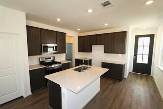 1728 Greendale Dr in Missouri City, TX - Building Photo - Building Photo