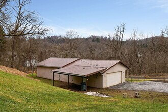 301 Chew St in Fairmont, WV - Building Photo - Building Photo