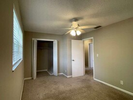 7928 Kimberly Blvd in North Lauderdale, FL - Building Photo