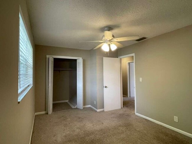 7928 Kimberly Blvd in North Lauderdale, FL - Building Photo - Building Photo