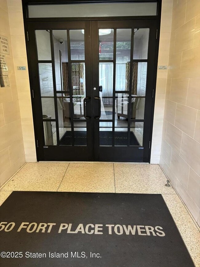 50 Fort Pl in Staten Island, NY - Building Photo - Building Photo
