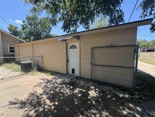 1902 Keeler Ave in Wichita Falls, TX - Building Photo - Building Photo