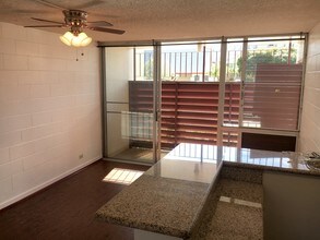 816 Birch St in Honolulu, HI - Building Photo - Building Photo