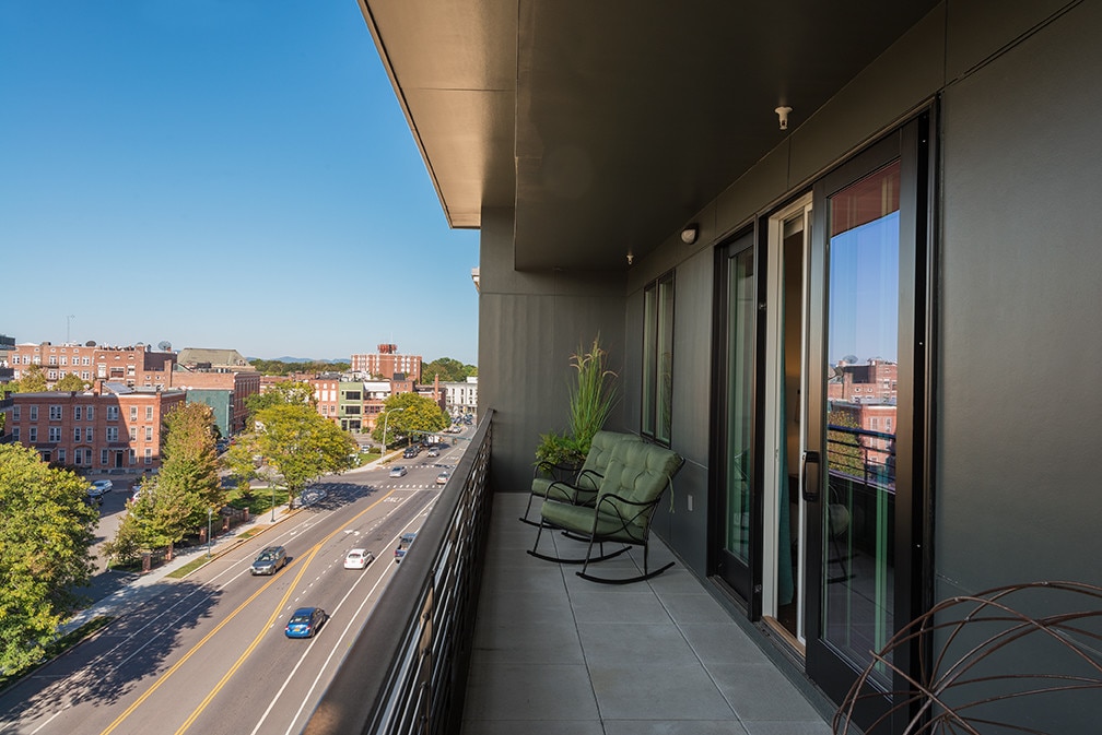 14 Hudson in Glens Falls, NY - Foto de edificio