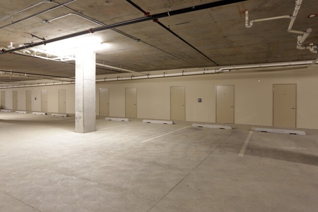 Dry Creek Apartments