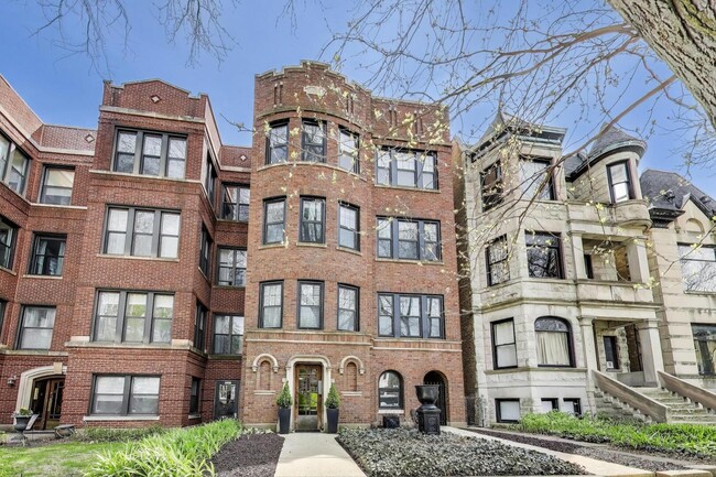 property at 1451 W Warner Ave