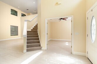 1585 Cherry Ridge Dr in Lake Mary, FL - Building Photo - Building Photo