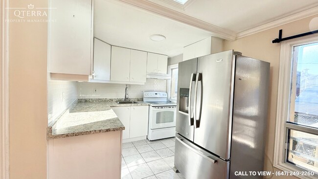 60 Mulock Av in Toronto, ON - Building Photo - Building Photo