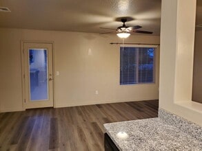 1000 Bluff View Dr, Unit 2 in Washington, UT - Building Photo - Building Photo