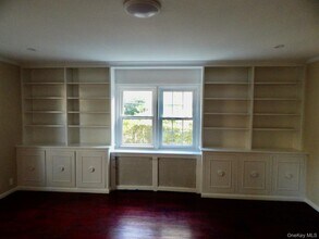 146 Summerfield St in Scarsdale, NY - Building Photo - Building Photo