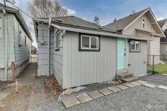 3212 Oakes Ave in Everett, WA - Building Photo - Building Photo