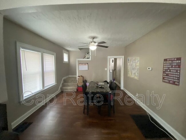 property at 616 S Ogden Ave