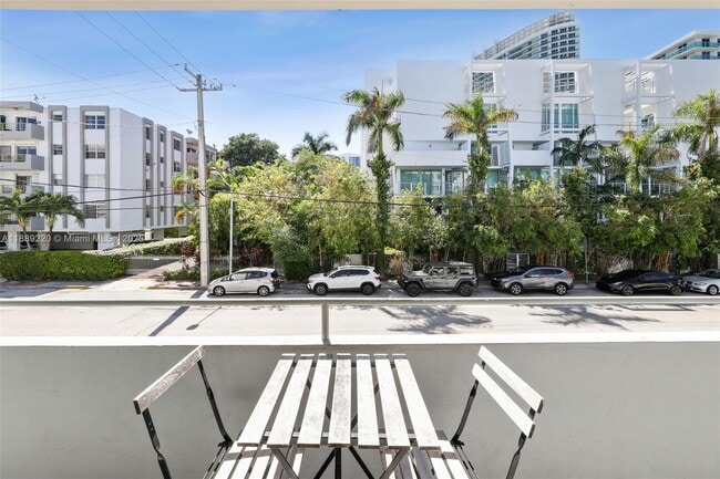 property at 1601 Bay Rd