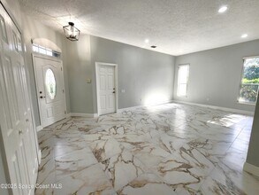 501 Carmel Dr in Melbourne, FL - Building Photo - Building Photo