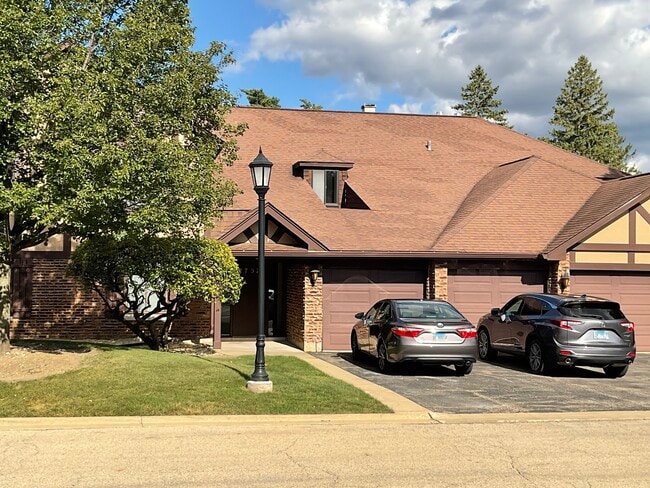property at 1757 Plymouth Ct
