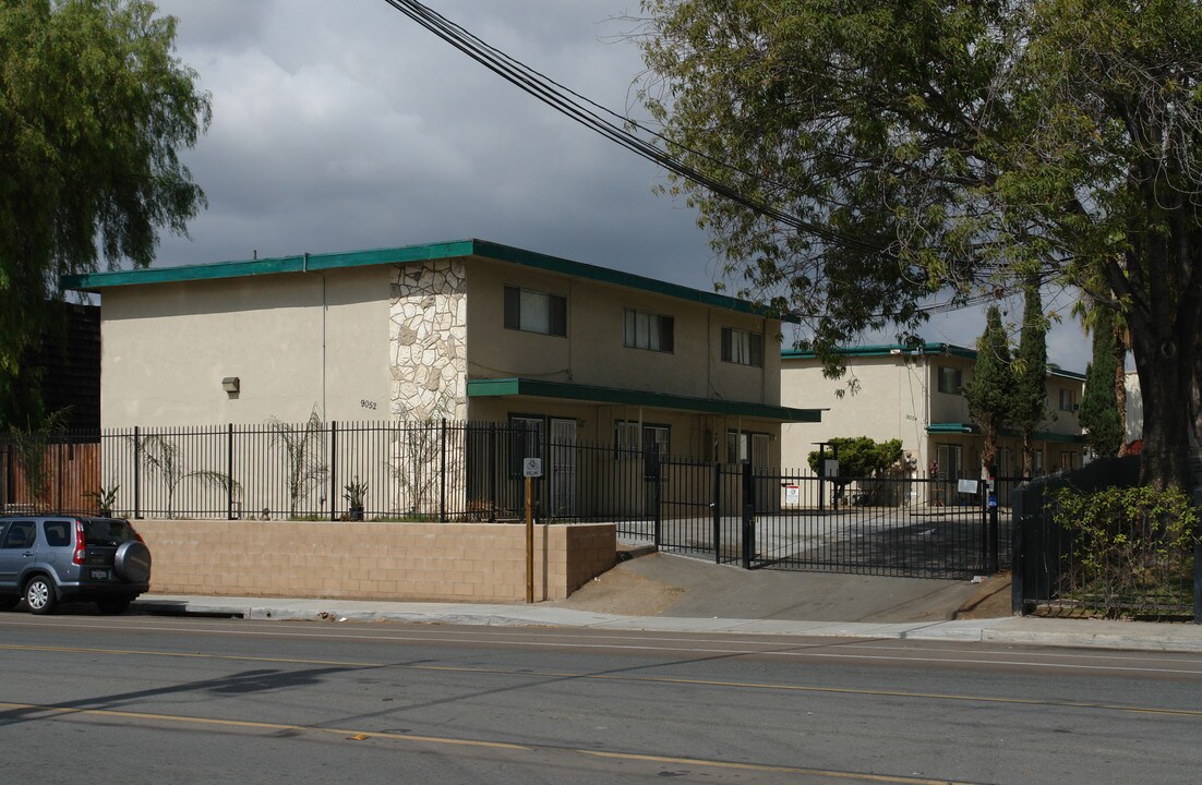 9052 Kenwood Dr in Spring Valley, CA - Building Photo