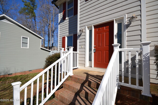 2212 Leadenhall Way in Raleigh, NC - Building Photo - Building Photo