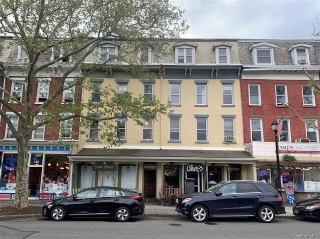 118 Main St, Unit 4 in Nyack, NY - Building Photo - Building Photo